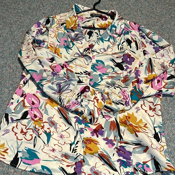 Ladies size XL oversized Blouse - Picture 12 of 12